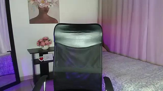 Skybunny_x from StripChat is Freechat