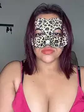 SLNatasha from StripChat is Freechat