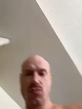 SLUTBR0 from StripChat is Freechat