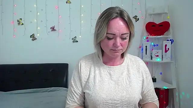SnezhanaRells from StripChat is Freechat