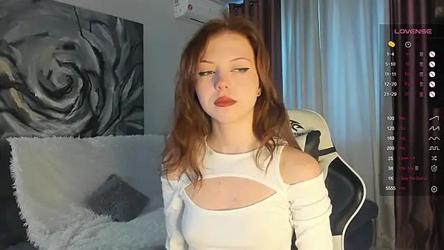 Girls and cam to cam: Watch as these sophisticated entertainers uncover their stunning costumes and curvaceous curves online!