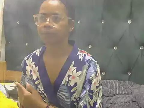 SnowRiderXX from StripChat is Freechat