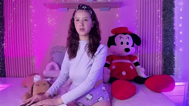 Sofi_cutiee from StripChat is Freechat