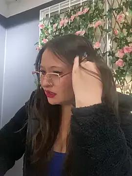Girls and cam to cam: Watch as these sophisticated entertainers uncover their stunning costumes and curvaceous curves online!