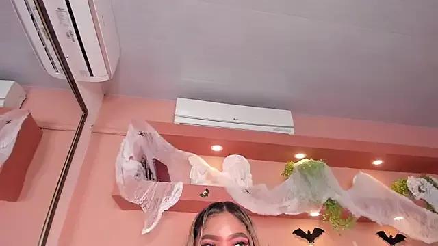 Girls and cam to cam: Watch as these sophisticated entertainers uncover their stunning costumes and curvaceous curves online!