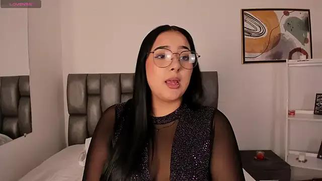 Girls and cam to cam: Watch as these sophisticated entertainers uncover their stunning costumes and curvaceous curves online!