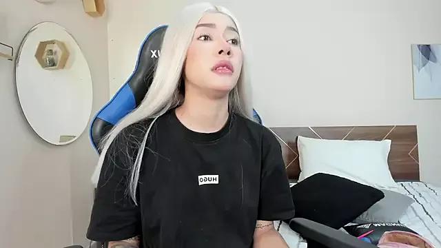 Girls and cam to cam: Watch as these sophisticated entertainers uncover their stunning costumes and curvaceous curves online!