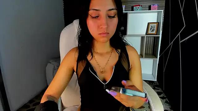 Girls and cam to cam: Watch as these sophisticated entertainers uncover their stunning costumes and curvaceous curves online!