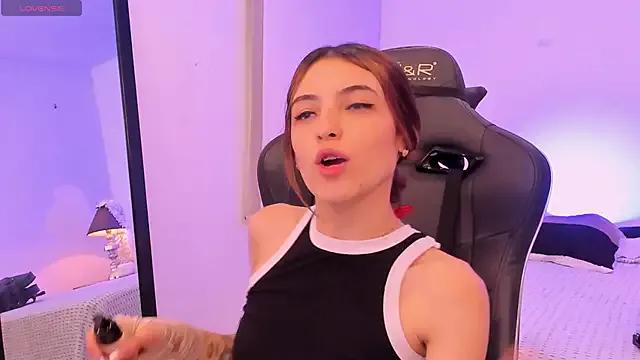 Girls and cam to cam: Watch as these sophisticated entertainers uncover their stunning costumes and curvaceous curves online!