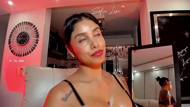 Girls and cam to cam: Watch as these sophisticated entertainers uncover their stunning costumes and curvaceous curves online!