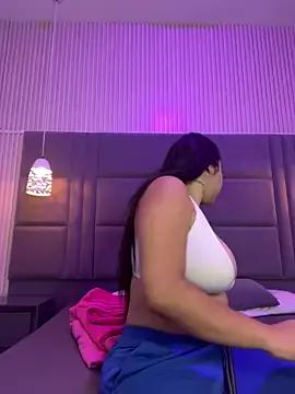 Girls and cam to cam: Watch as these sophisticated entertainers uncover their stunning costumes and curvaceous curves online!