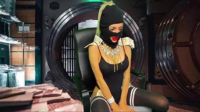 Girls and cam to cam: Watch as these sophisticated entertainers uncover their stunning costumes and curvaceous curves online!