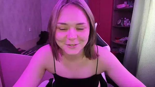 Sophi_gi from StripChat is Freechat