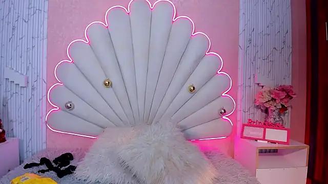 Girls and cam to cam: Watch as these sophisticated entertainers uncover their stunning costumes and curvaceous curves online!