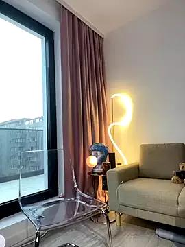 Sophie-Haze from StripChat is Freechat
