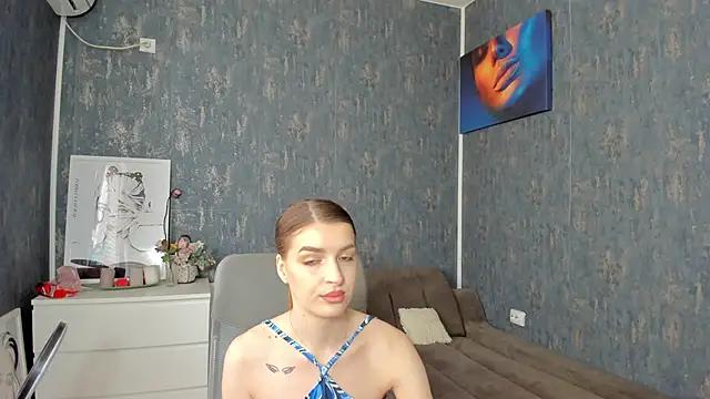 Girls and cam to cam: Watch as these sophisticated entertainers uncover their stunning costumes and curvaceous curves online!