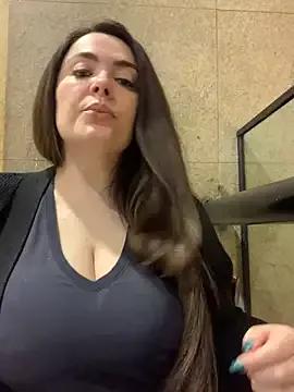 Girls and cam to cam: Watch as these sophisticated entertainers uncover their stunning costumes and curvaceous curves online!