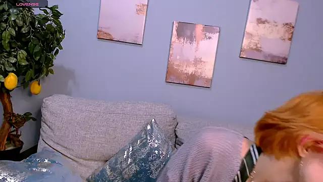 Girls and cam to cam: Watch as these sophisticated entertainers uncover their stunning costumes and curvaceous curves online!