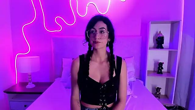 Girls and cam to cam: Watch as these sophisticated entertainers uncover their stunning costumes and curvaceous curves online!