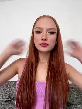 SophieLustt_ from StripChat is Freechat