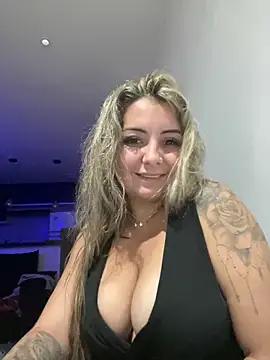 Girls and cam to cam: Watch as these sophisticated entertainers uncover their stunning costumes and curvaceous curves online!