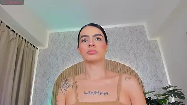 Sophiie_Belle from StripChat is Freechat