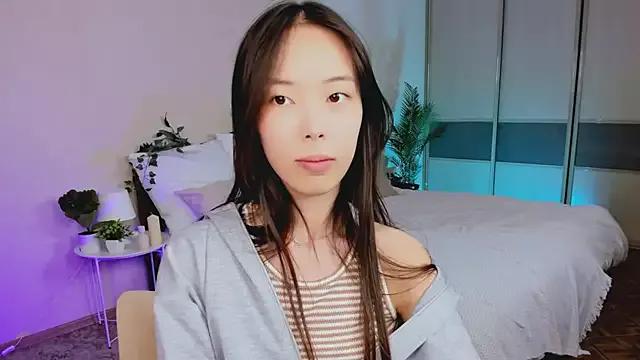 SoulHarmoonyy from StripChat is Freechat