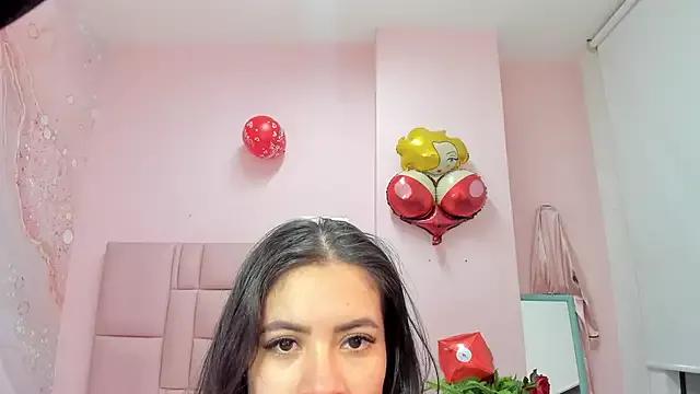 soyzarahtorres from StripChat is Freechat
