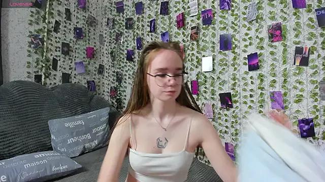Stacey_Kiss from StripChat is Freechat