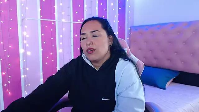 Girls and cam to cam: Watch as these sophisticated entertainers uncover their stunning costumes and curvaceous curves online!