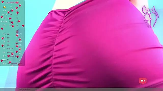 Girls and cam to cam: Watch as these sophisticated entertainers uncover their stunning costumes and curvaceous curves online!