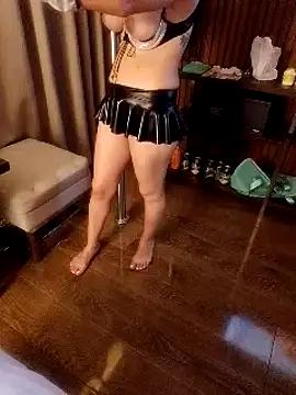 Girls and cam to cam: Watch as these sophisticated entertainers uncover their stunning costumes and curvaceous curves online!