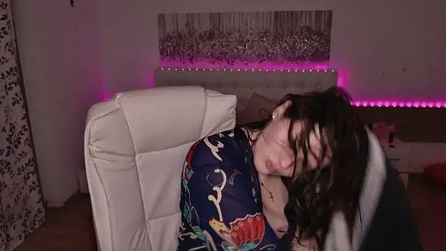 Girls and cam to cam: Watch as these sophisticated entertainers uncover their stunning costumes and curvaceous curves online!