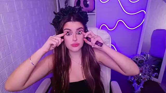 Girls and cam to cam: Watch as these sophisticated entertainers uncover their stunning costumes and curvaceous curves online!