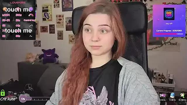 StellaSexdoll from StripChat is Freechat