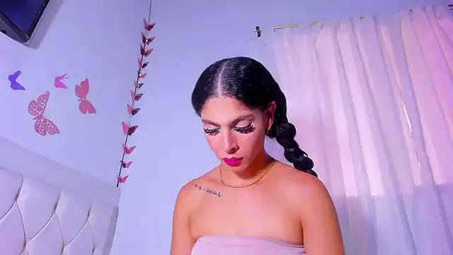 Girls and cam to cam: Watch as these sophisticated entertainers uncover their stunning costumes and curvaceous curves online!
