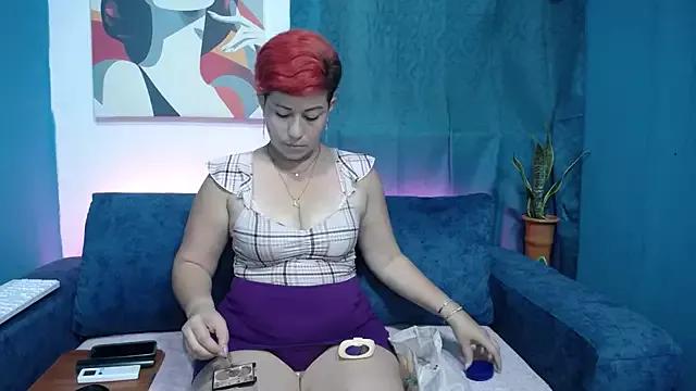 Girls and cam to cam: Watch as these sophisticated entertainers uncover their stunning costumes and curvaceous curves online!