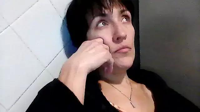 SunnyAmorre from StripChat
