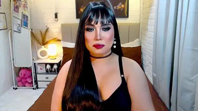 Girls and cam to cam: Watch as these sophisticated entertainers uncover their stunning costumes and curvaceous curves online!