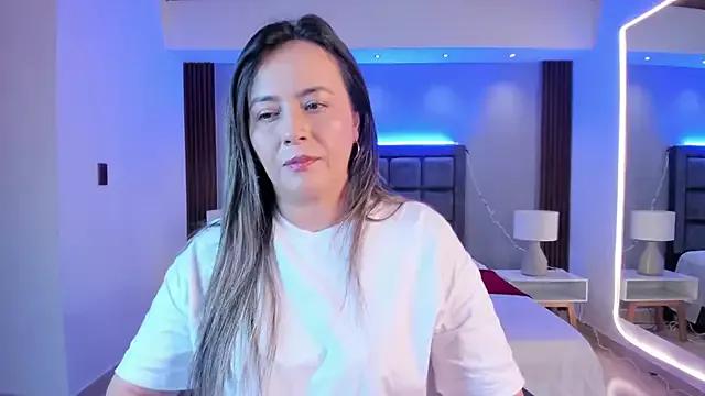 Girls and cam to cam: Watch as these sophisticated entertainers uncover their stunning costumes and curvaceous curves online!