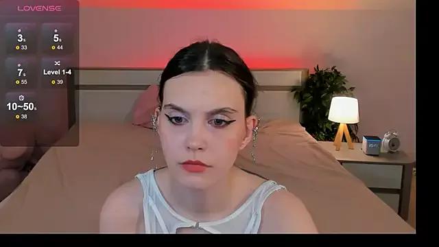 SusieMorris from StripChat is Freechat