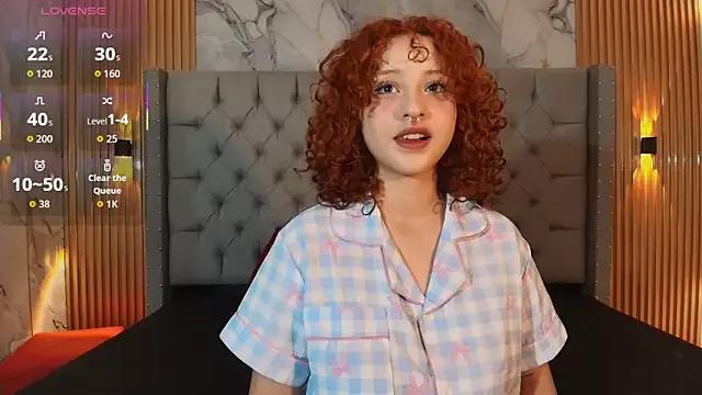 Suxan_White_ from StripChat is Freechat