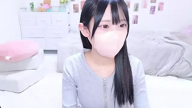 Suzu_ch_xx from StripChat