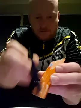 svenni2525 from StripChat is Freechat