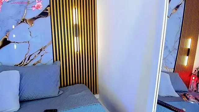 Girls and cam to cam: Watch as these sophisticated entertainers uncover their stunning costumes and curvaceous curves online!