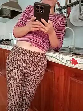 SweetBerry-91 from StripChat is Freechat