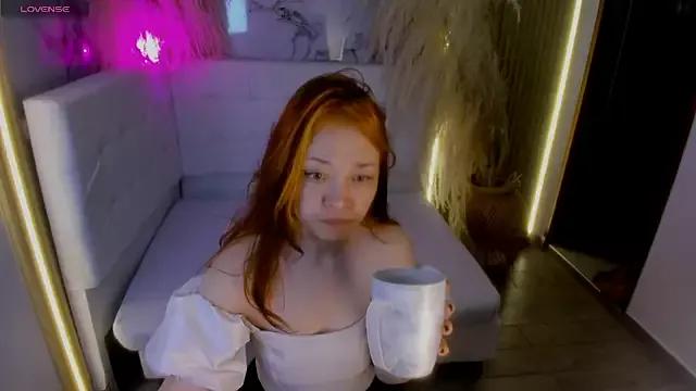 Girls and cam to cam: Watch as these sophisticated entertainers uncover their stunning costumes and curvaceous curves online!