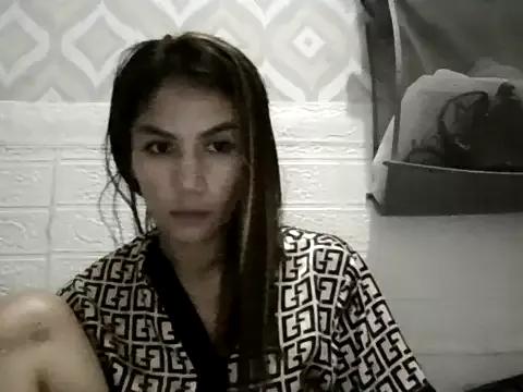 Sweetjazminee from StripChat is Freechat