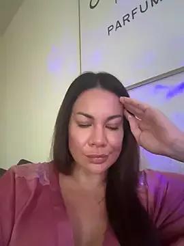 Girls and cam to cam: Watch as these sophisticated entertainers uncover their stunning costumes and curvaceous curves online!
