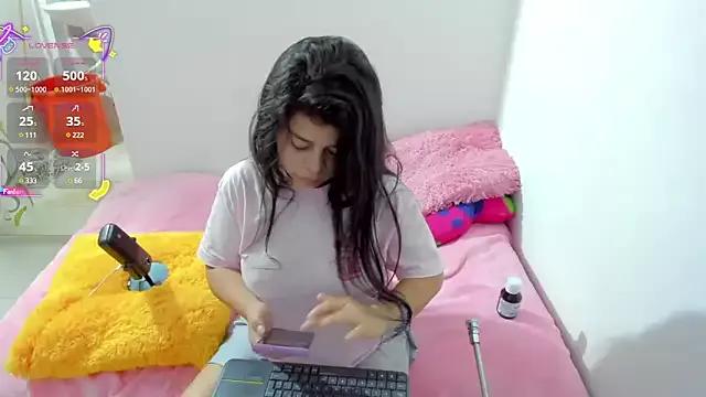 sweetnia from StripChat